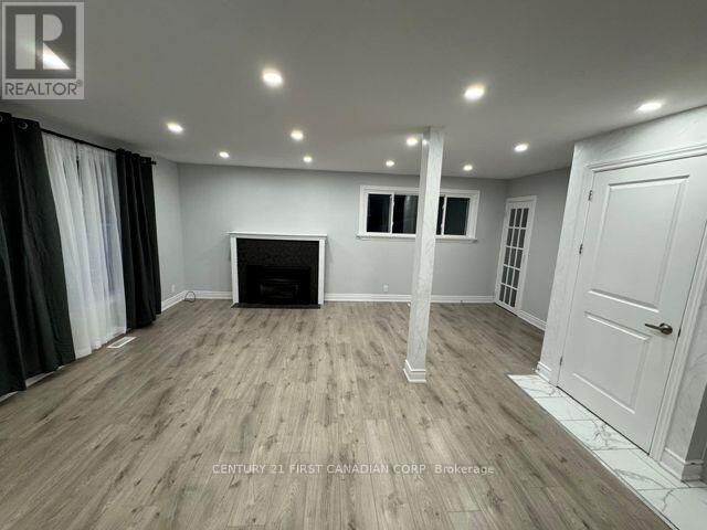 Property Photo:  31 Thorncrest Crescent  ON N6J 1K4 