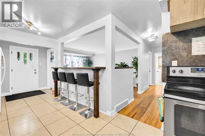 Property Photo:  1158 Dot Avenue  ON N9C 3J1 