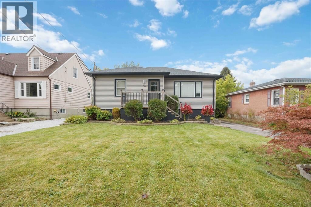 Property Photo:  703 William Avenue  ON N7T 7C7 