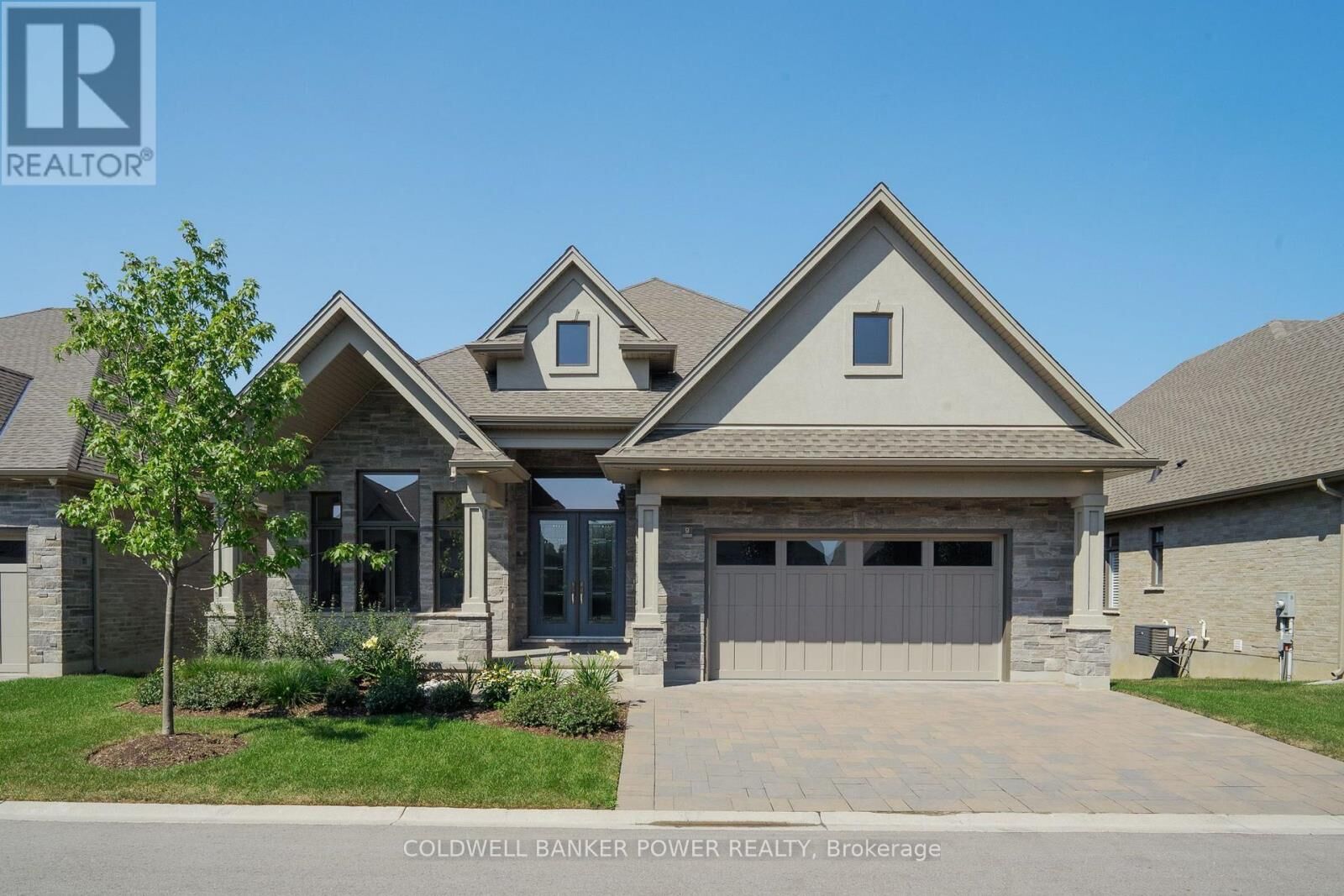 Photo de la propriété: 1710 Ironwood Road 9 ON N6K 0G9