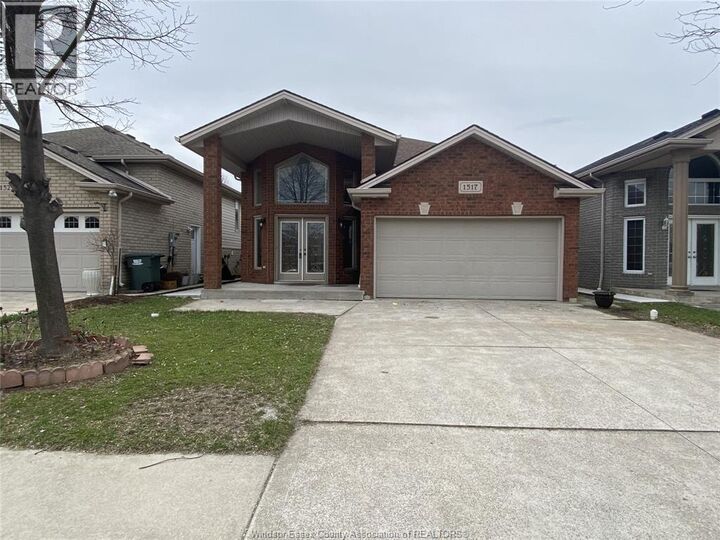 Property Photo:  1517 Meridian Street Upper  ON N9G 3E5 