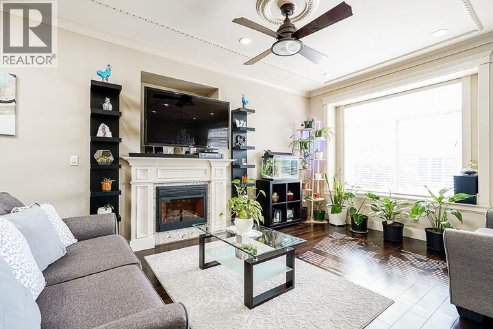 Property Photo:  2708 Boundary Road  BC V5M 3Z6 