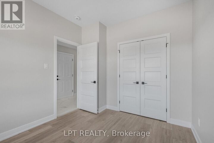 Property Photo:  960 Katia Street  ON K0A 2M0 