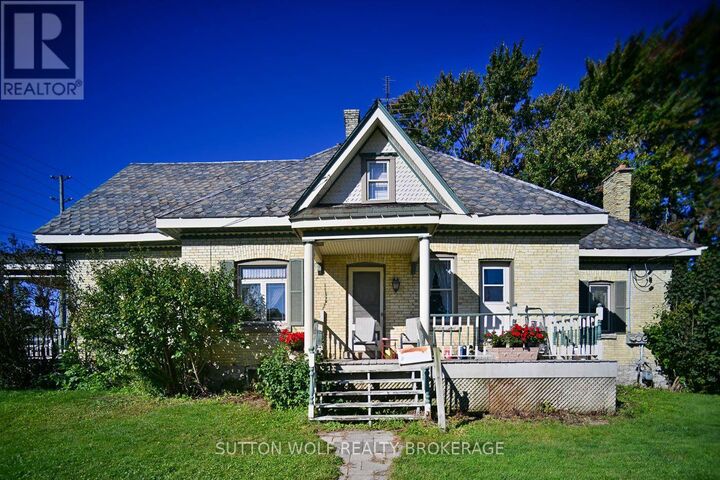 Property Photo:  351 Albert Street  ON N7G 1W4 