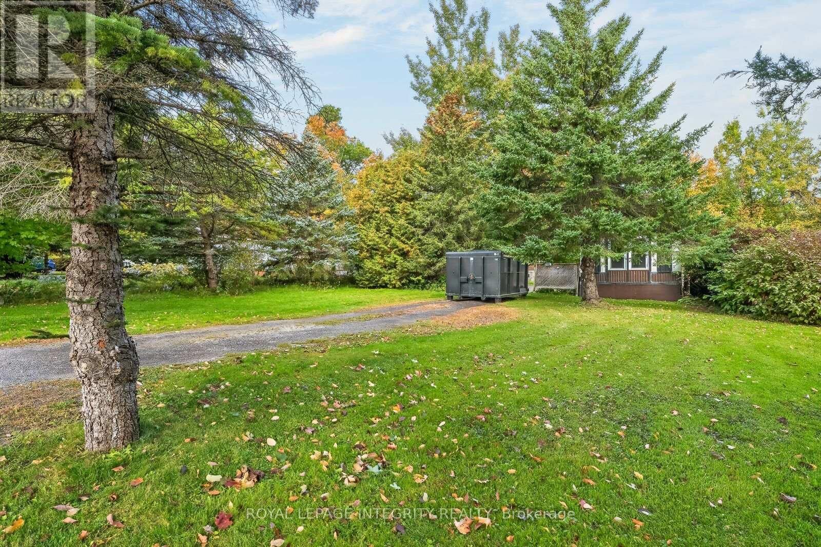 Property Photo:  7481 Mitch Owens Road 32  ON K1G 3N4 