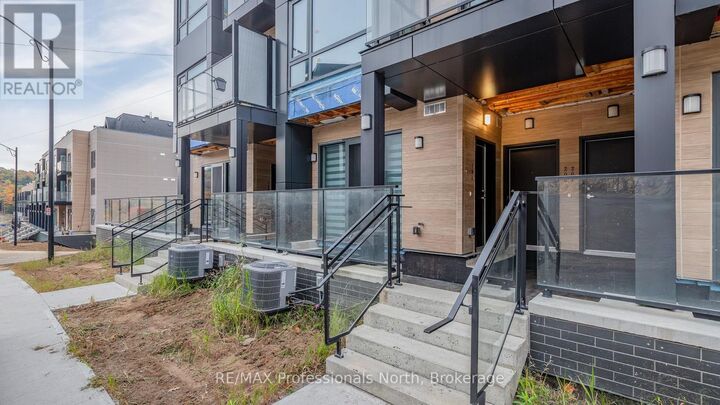 Property Photo:  6 Suncrest Lane 104  ON P1H 0K3 