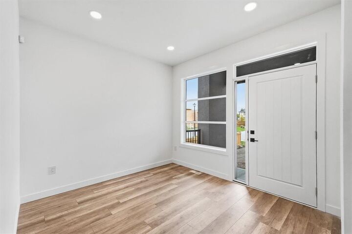 Photo de la propriété:  70 Oshanski Place  MB R4A 0E5 