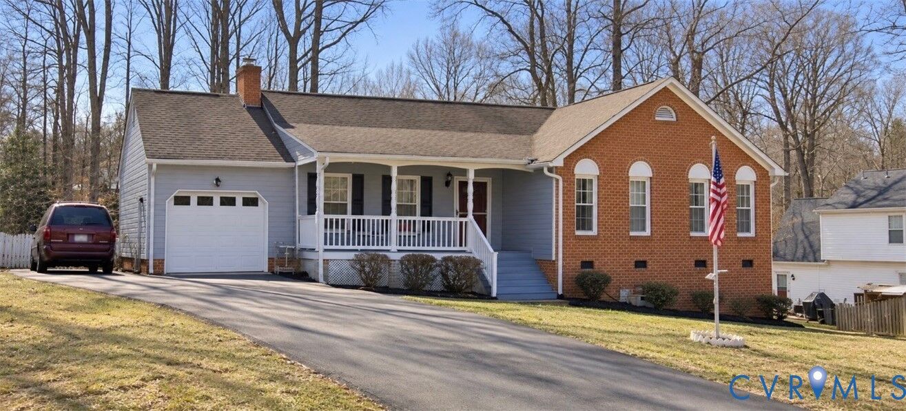 Property Photo: 2301 Brookforest Road VA 23112