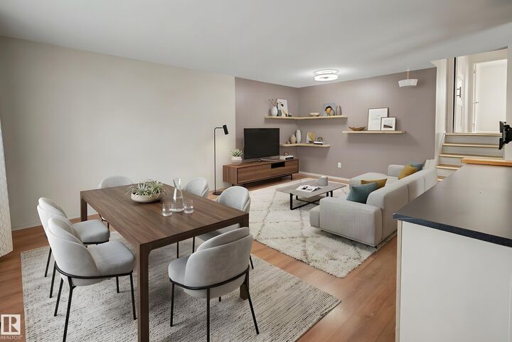 Property Photo:  3211 71 Street NW  AB T6K 1L1 