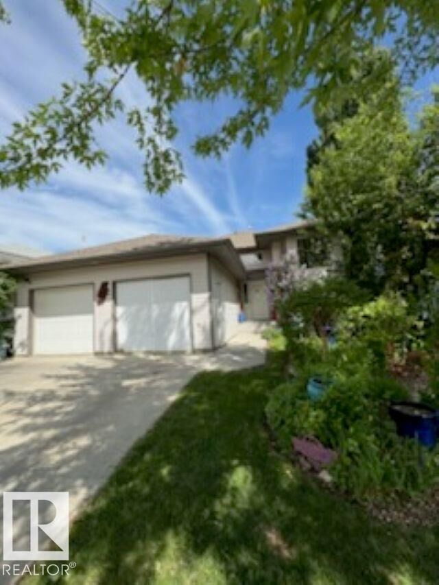Photo de la propriété:  4909 57 Avenue  AB T7Z 1A9 