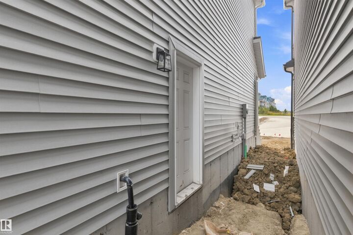 Property Photo:  606 Ashgrove Circle  AB T9E 0K8 