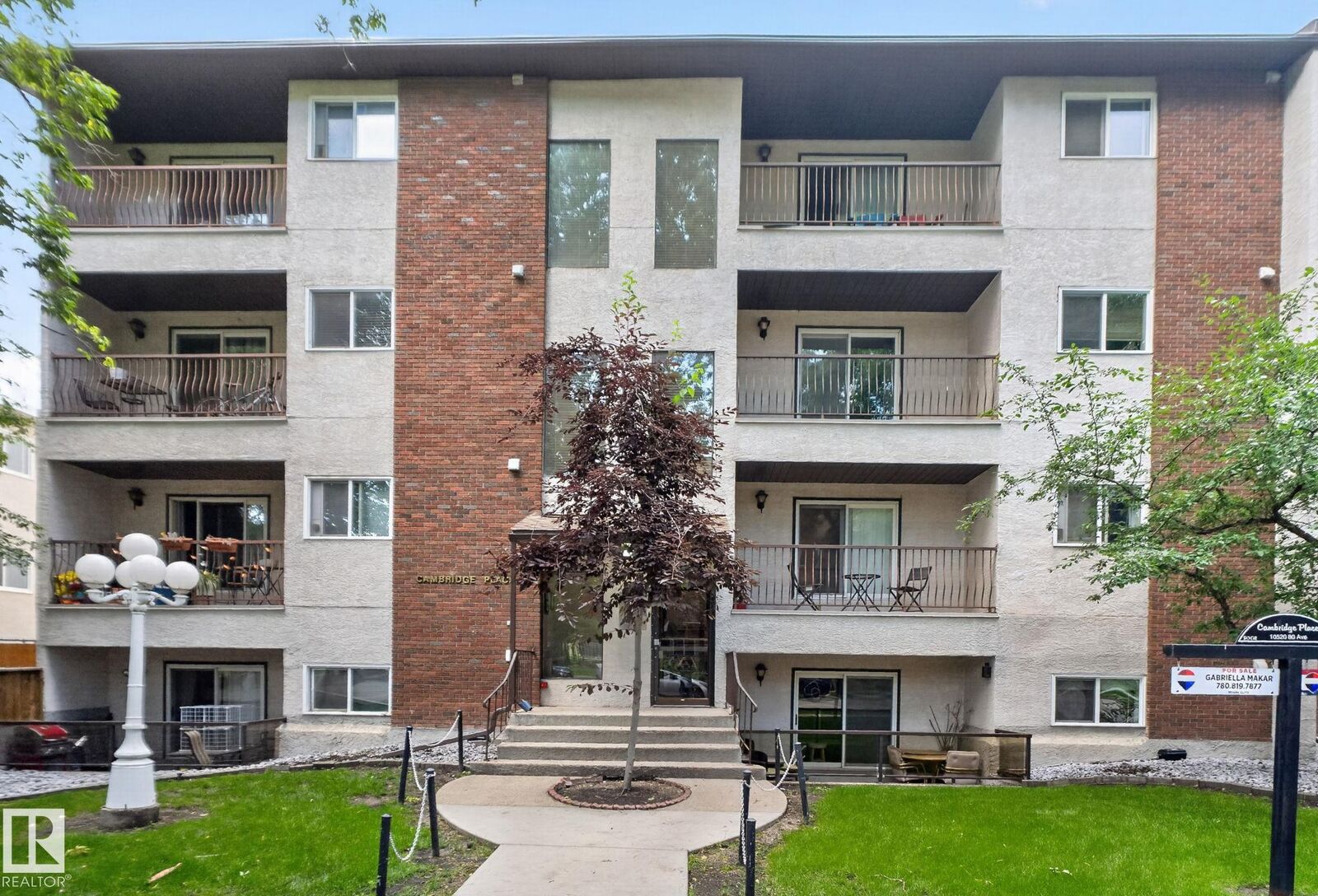 Property Photo:  10520 80 Avenue NW 108  AB T6E 1V3 