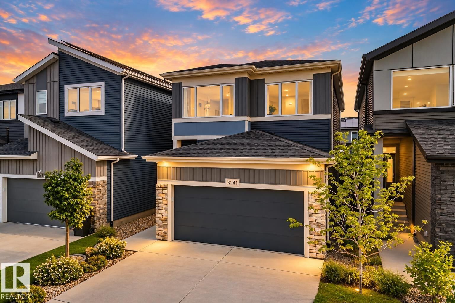 Property Photo:  3241 Kulay Way SW  AB T6W 5B5 