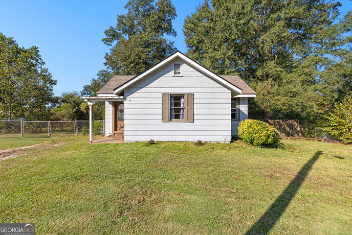 Property Photo: 108 Maple Street AL 36854
