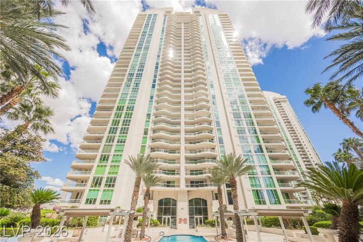 Property Photo:  2747 Paradise Road 104  NV 89109 