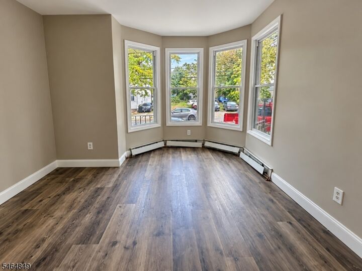 Property Photo:  131 S 8th St 1  NJ 07107 