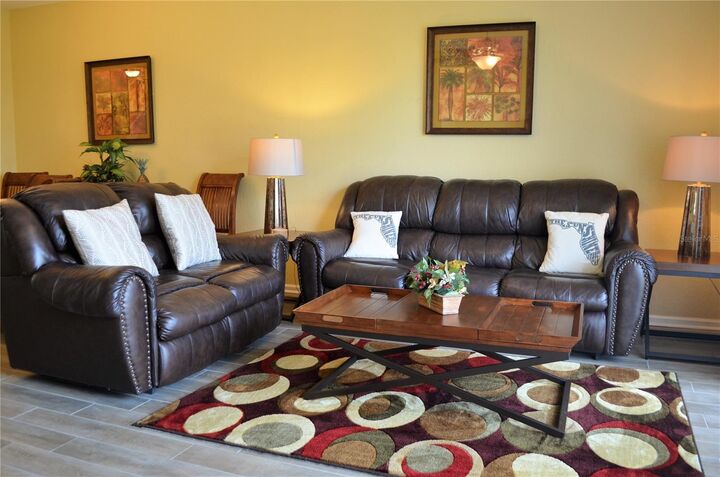 Property Photo:  5002 Tideview Circle 5  FL 32819 
