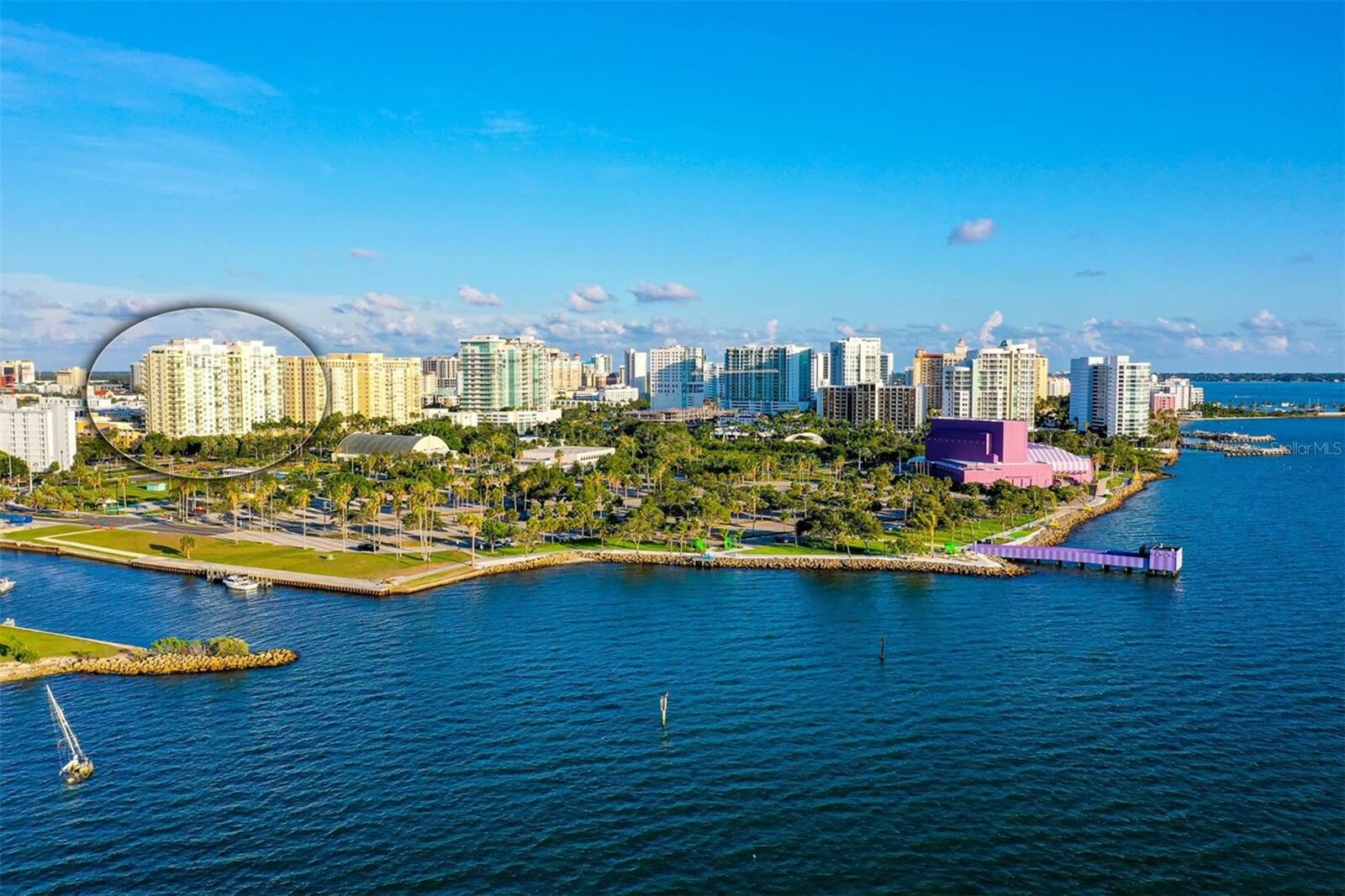 Property Photo:  800 N Tamiami Trail 321  FL 34236 