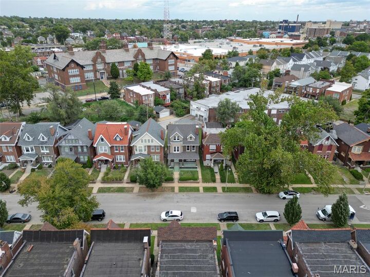 Property Photo:  5849 De Giverville Avenue  MO 63112 