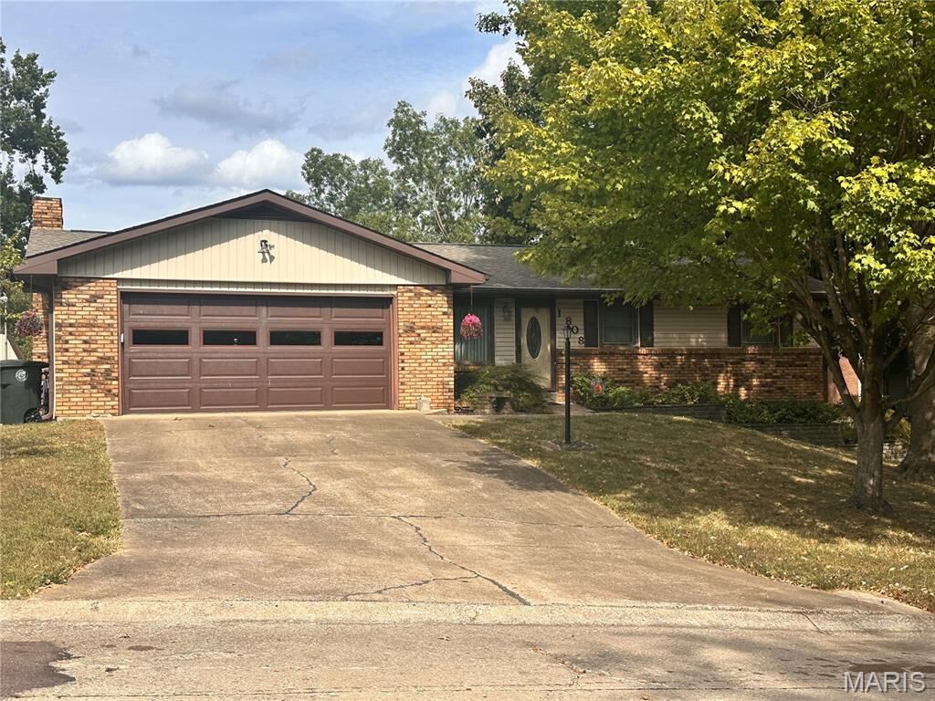 Property Photo:  1808 Evondale Drive  MO 63701 