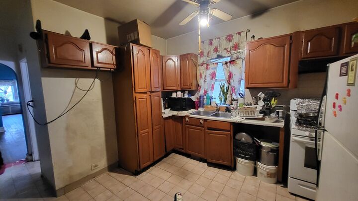 Property Photo:  6220 N Talman Avenue  IL 60659 