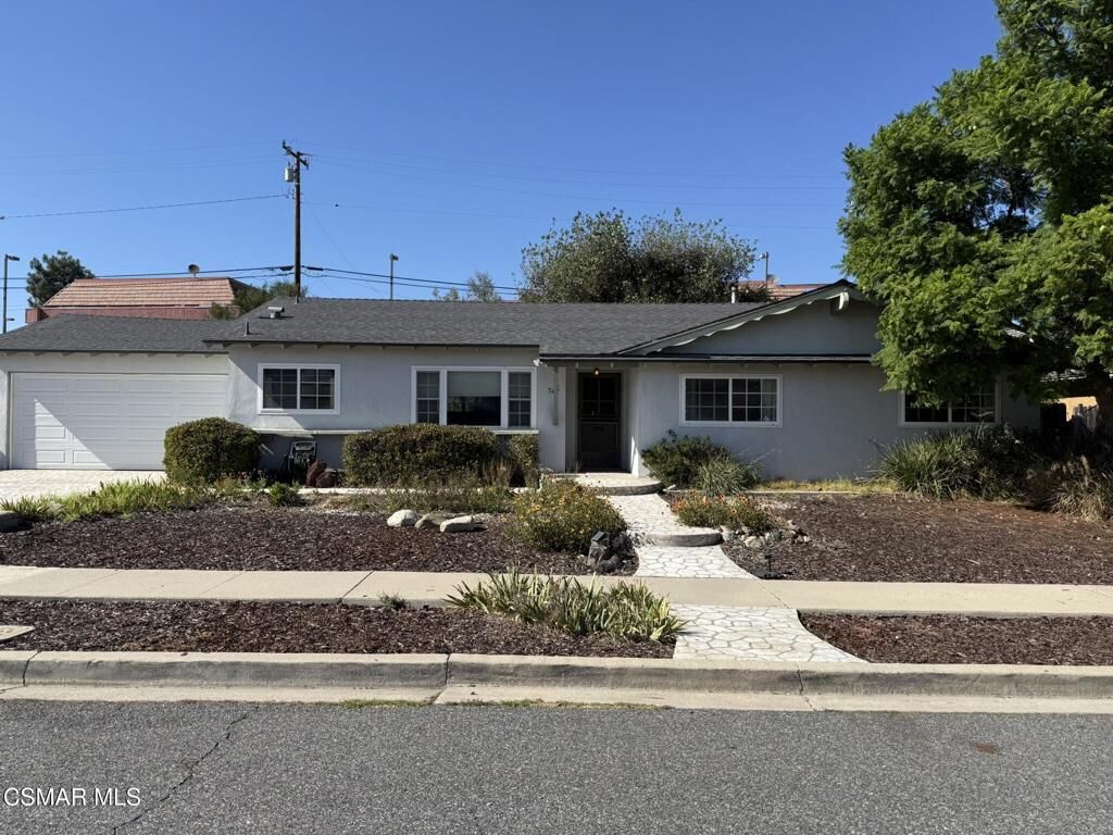 Property Photo:  749 Kitty Street  CA 91320 