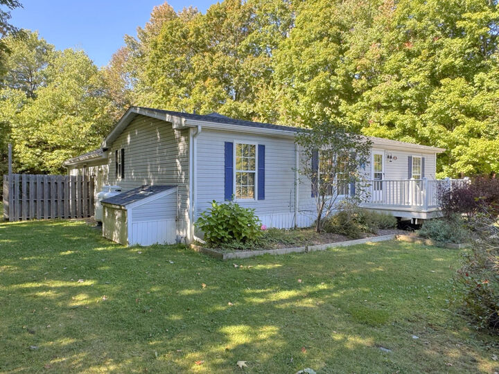 Property Photo:  45 Davis Road  ME 04937 