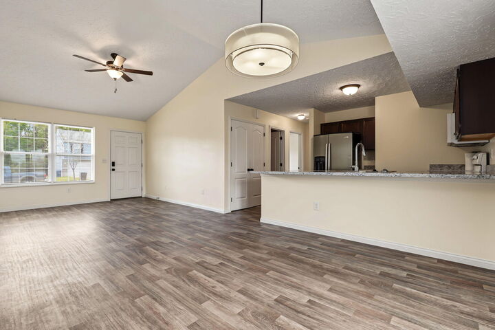 Property Photo:  589 Summer Pointe Drive  KY 41094 