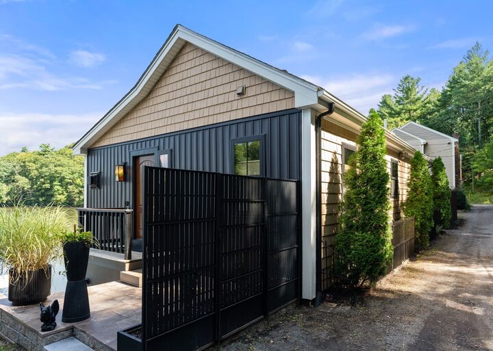 Property Photo: 14 Old Populatic Rd MA 02056