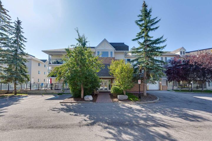 Property Photo: 950 Arbour Lake Road NW 1107 AB T3G 5B3