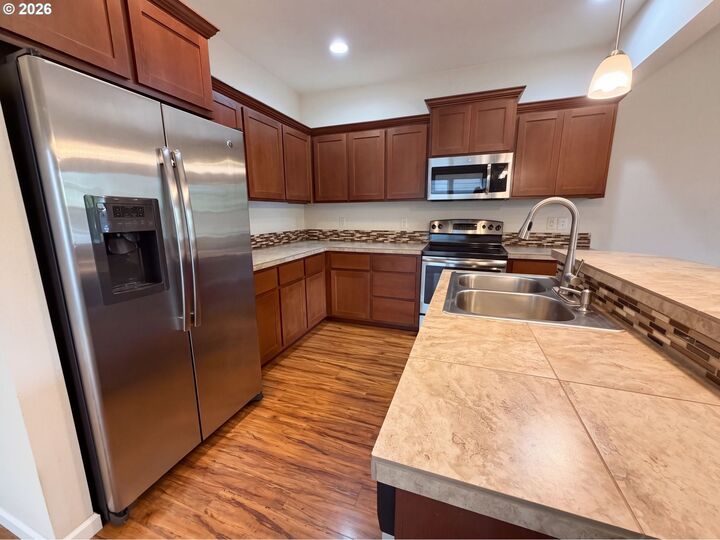 Property Photo: 13875 SE Kingsfisher Way OR 97015