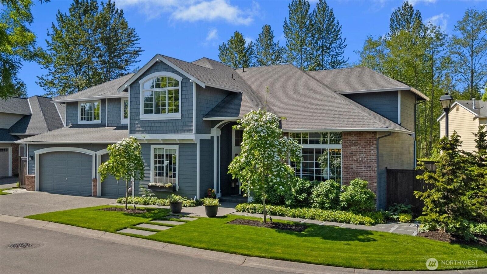 Property Photo: 2211 238th Place NE WA 98074