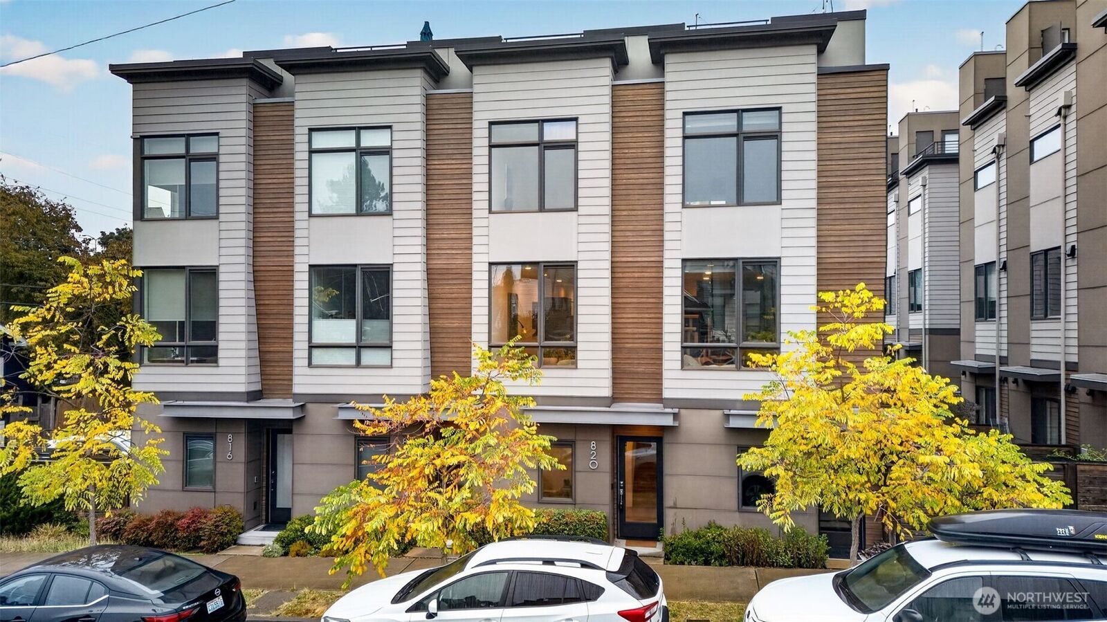 Property Photo: 820 NE 63rd Street WA 98115