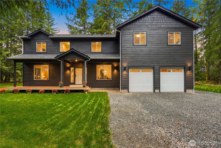 Property Photo:  10308  200th Street NE  WA 98223 