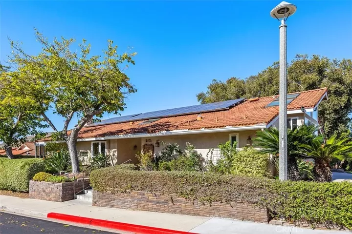 Property Photo: 5074 Tero CA 92637