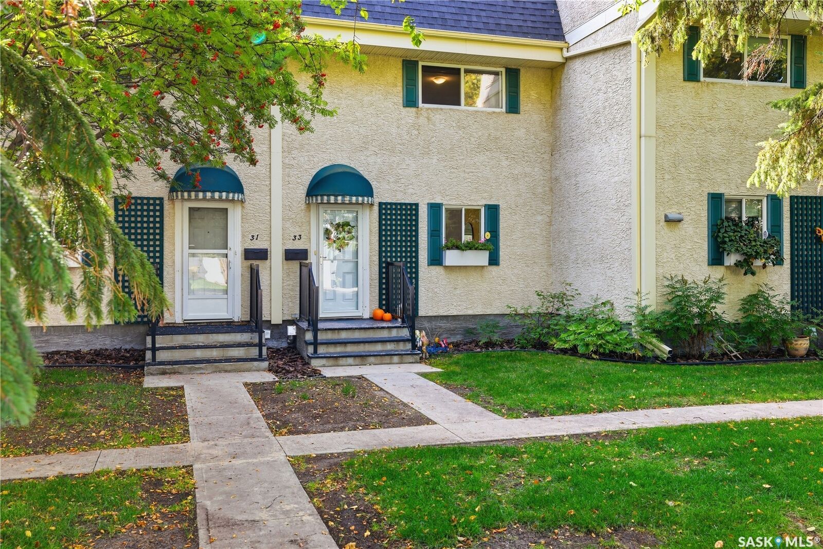 Property Photo:  33 Ryan Road  SK S4S 6X9 