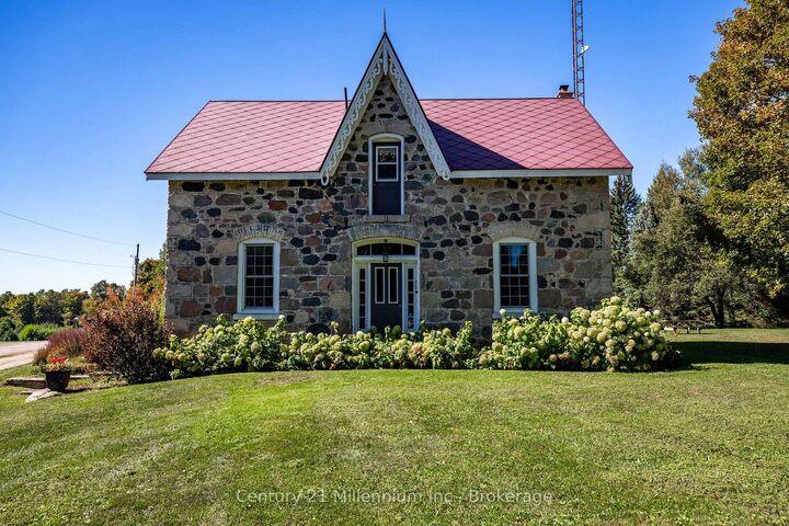 Property Photo: 395 Elsinore Road N ON N0H 1A0