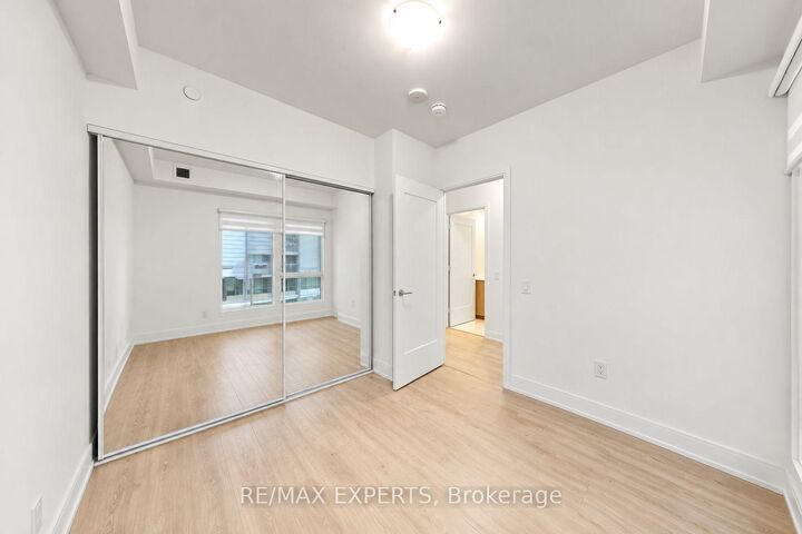 Property Photo:  70 Annie Craig Drive 305  ON M8V 0G2 
