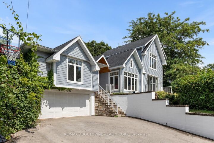 Property Photo:  293 North Shore Boulevard E  ON L7T 1W8 
