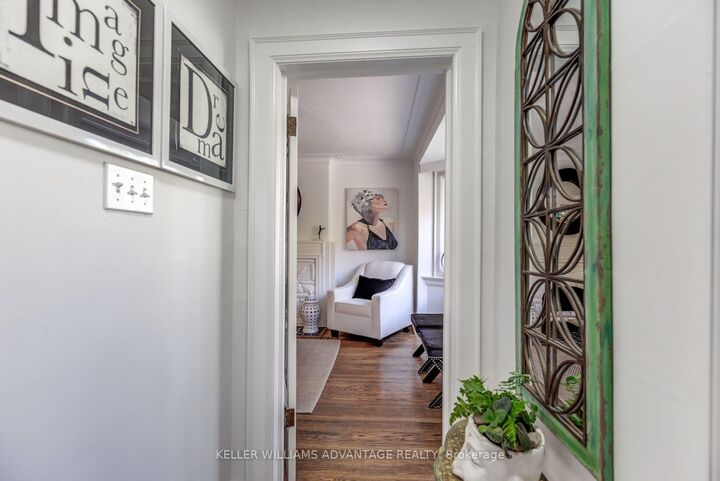 Property Photo:  376 Glen Manor Drive  ON M4E 2X9 
