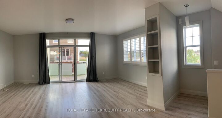 Property Photo: 3025 Singleton Avenue 2 ON N6L 0E6