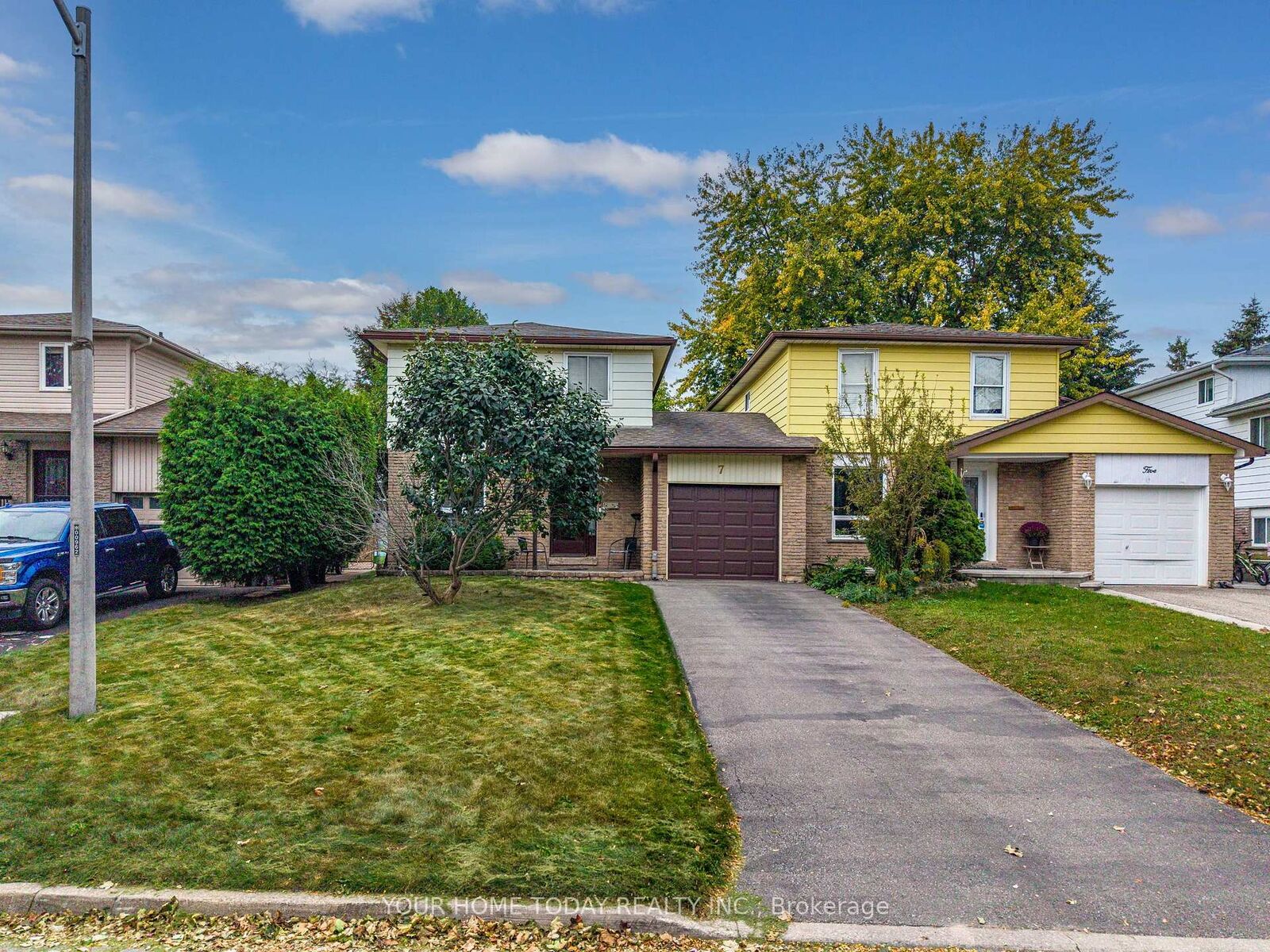 Property Photo:  7 Greenore Crescent  ON L7J 2T1 