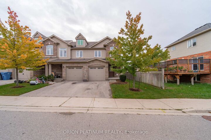 Photo de la propriété:  15 Kingsbury Square  ON N1L 0K6 