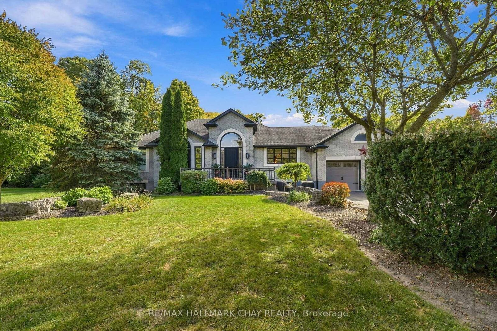 Property Photo:  6513 King Road  ON L0G 1N0 