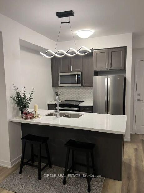 Property Photo: 10 Mallard Trail 432 ON L0R 2H1