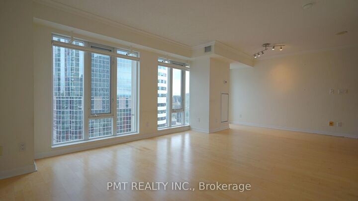 Property Photo:  210 Victoria Street 3008  ON M5B 2R3 