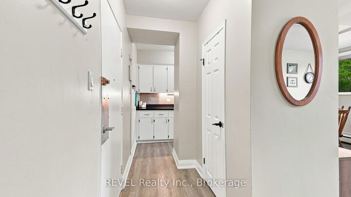 Property Photo:  450 Carlton Street 3  ON L2M 4X1 