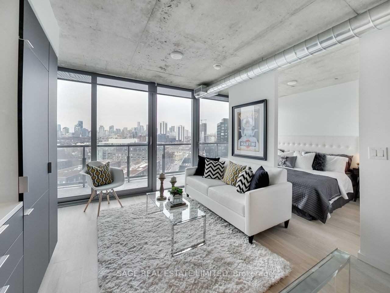 Property Photo:  170 Bayview Avenue 1205  ON M5A 0M4 