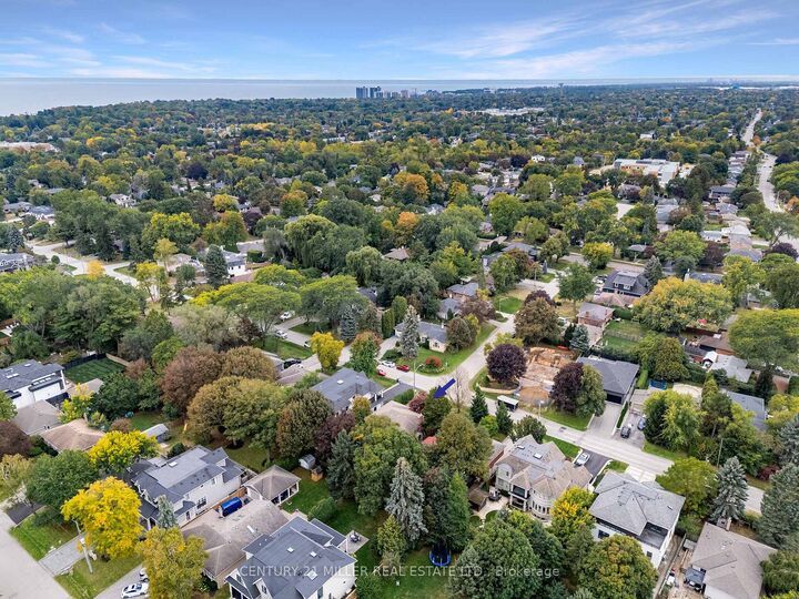 Property Photo:  475 Willis Drive  ON L6L 4V6 
