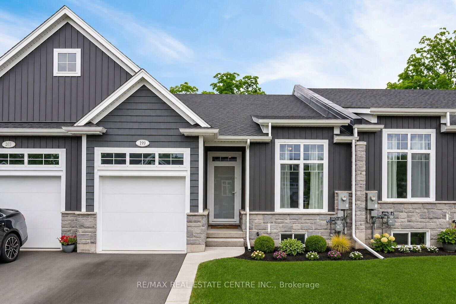 Property Photo:  199 Alderson Court  ON L0S 1B0 